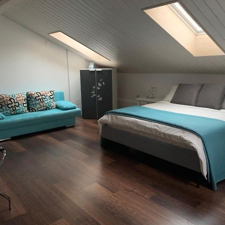 Ferienwohnung Miranda, Modern Duplex, Garden, Swimming Pool, Parking Losone Exterior foto
