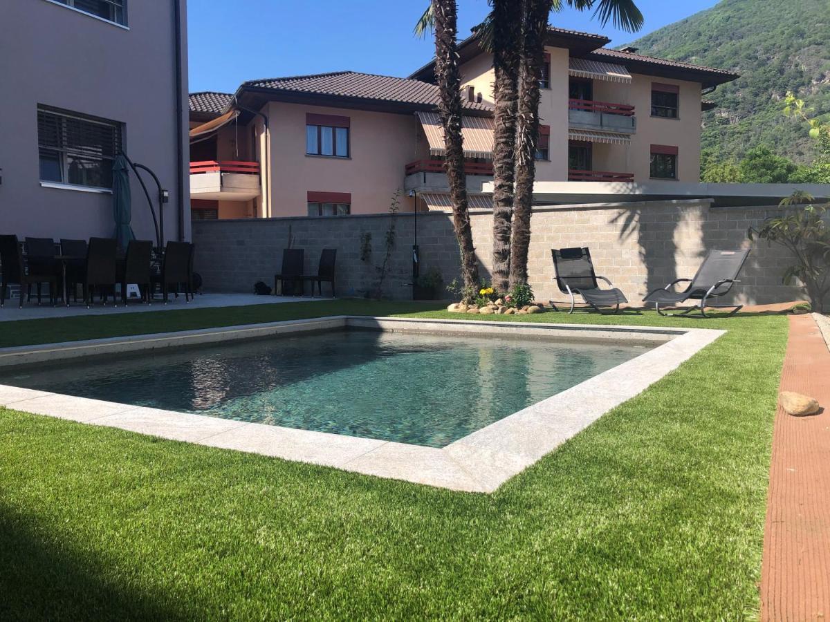 Ferienwohnung Miranda, Modern Duplex, Garden, Swimming Pool, Parking Losone Exterior foto